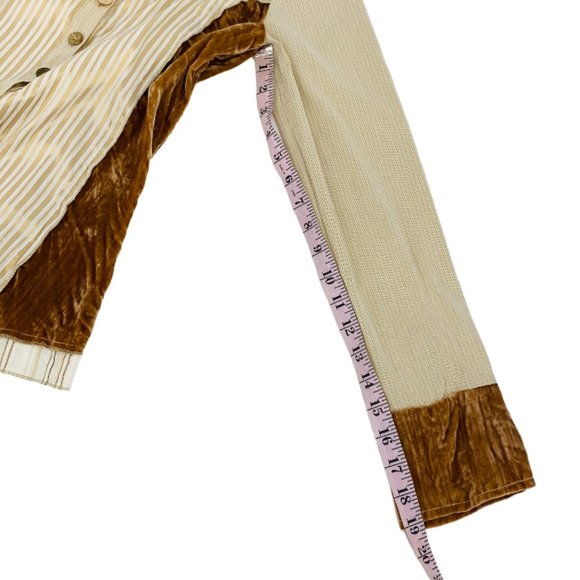 Elisa Cavaletti Vintage Velour Accent Button Blouse - Picture 14 of 16